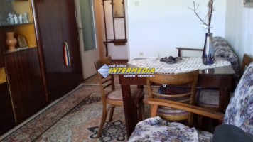 apartament-3-camere-de-vanzare-in-alba-iulia-zona-centru-1